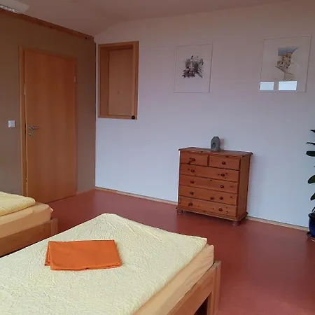 Der Staudenhof